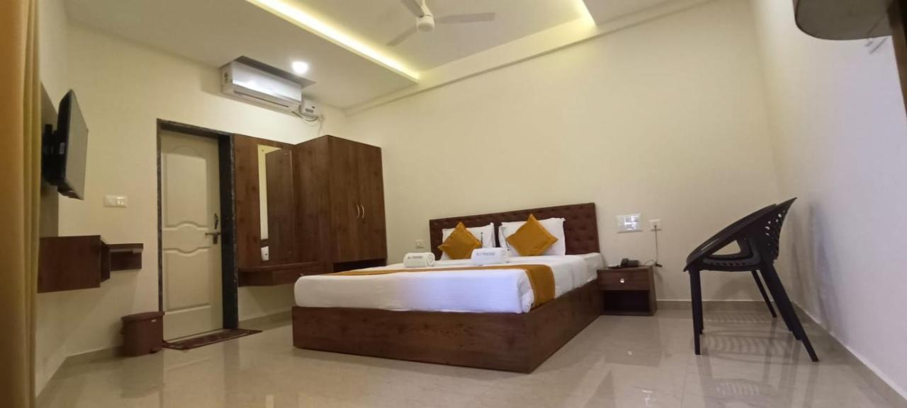 Hotel Rajdhani Mangalore Luaran gambar